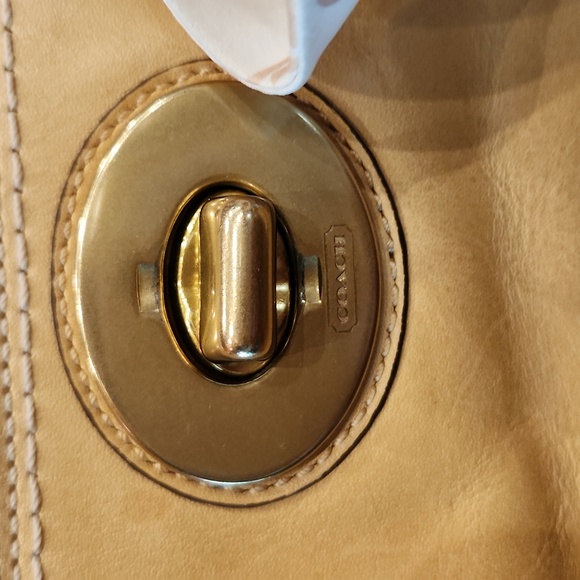 Coach Hampton Madeline Satchel Leather Purse - Picture 3 of 14